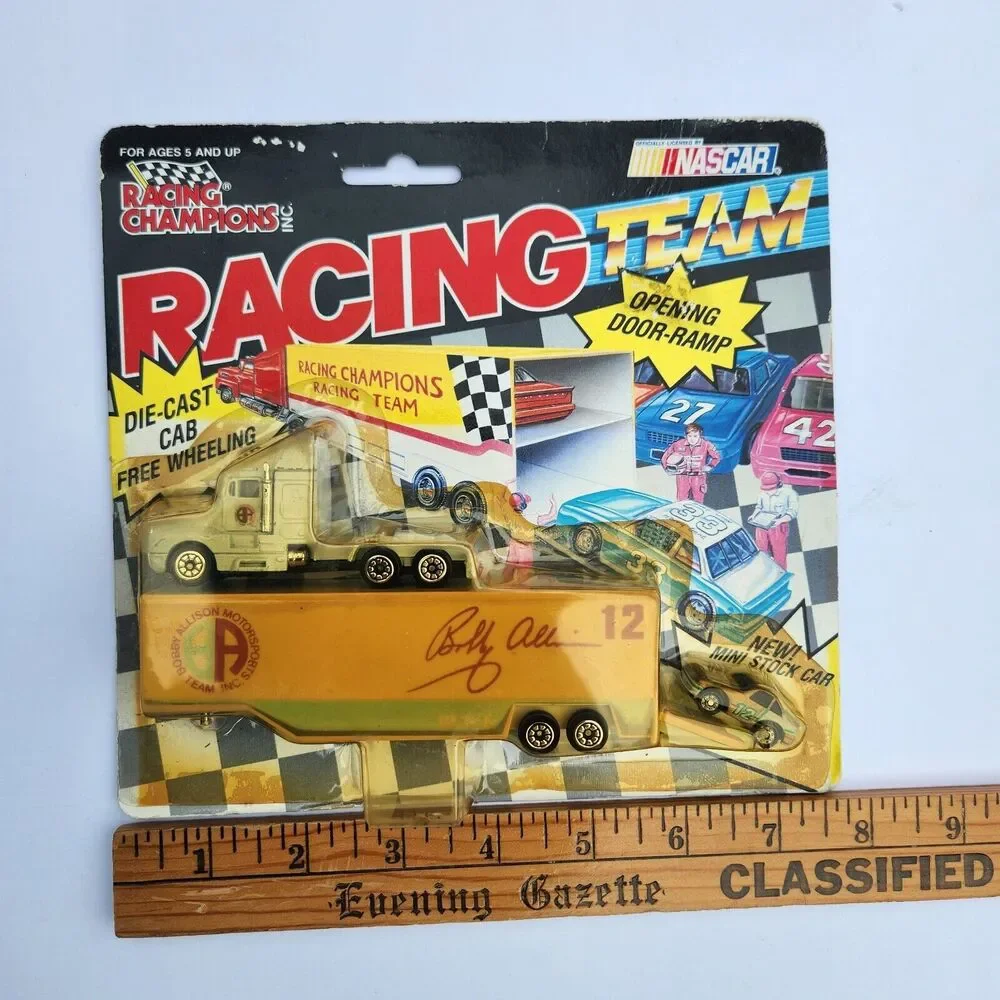 Racing Champions Bobby Allison Race Team Car Hauler NASCAR 1991